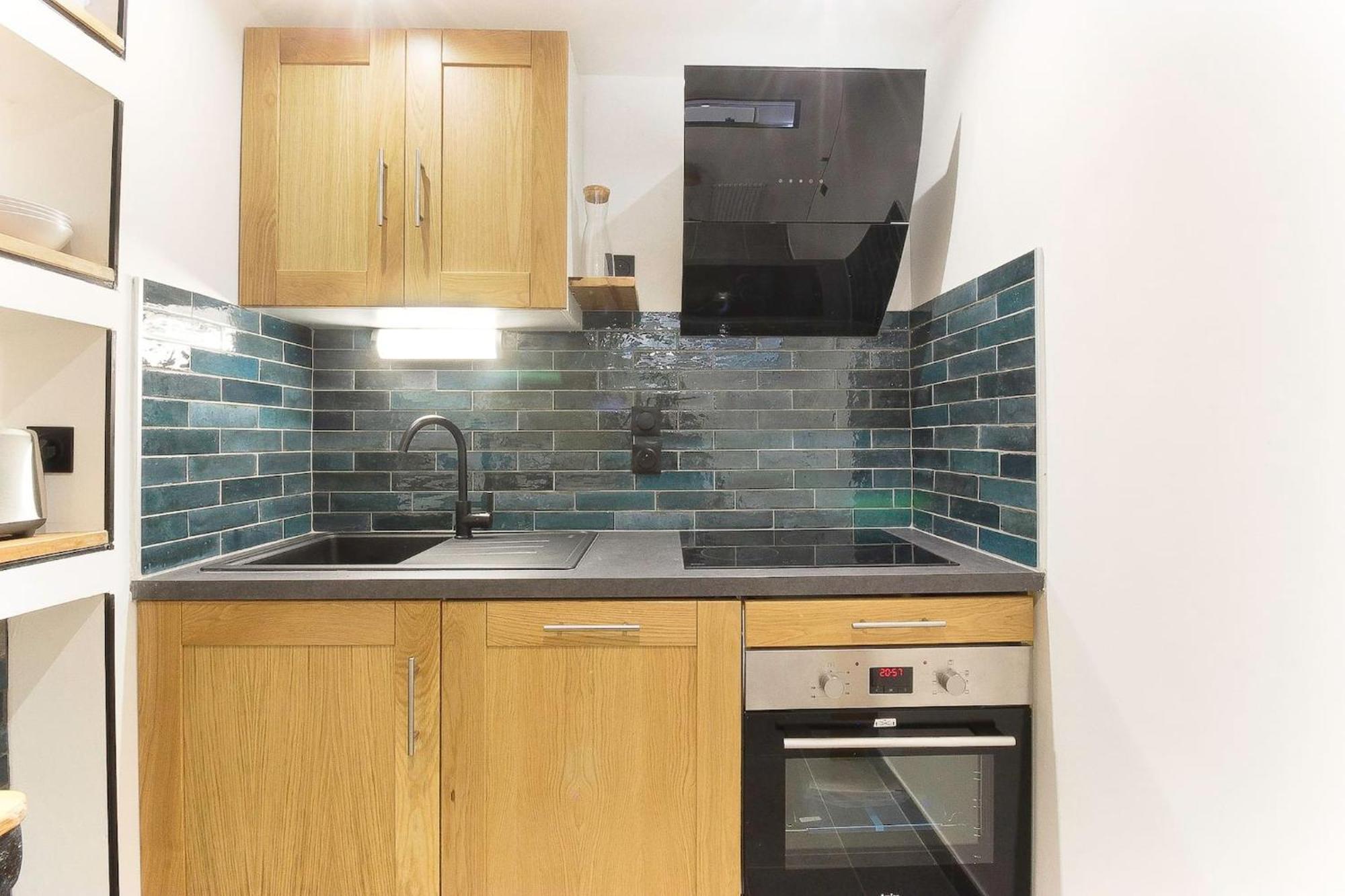 אוש Bellevarde Apt - Newly Renovated - Central - Beside Tmb Start/End מראה חיצוני תמונה